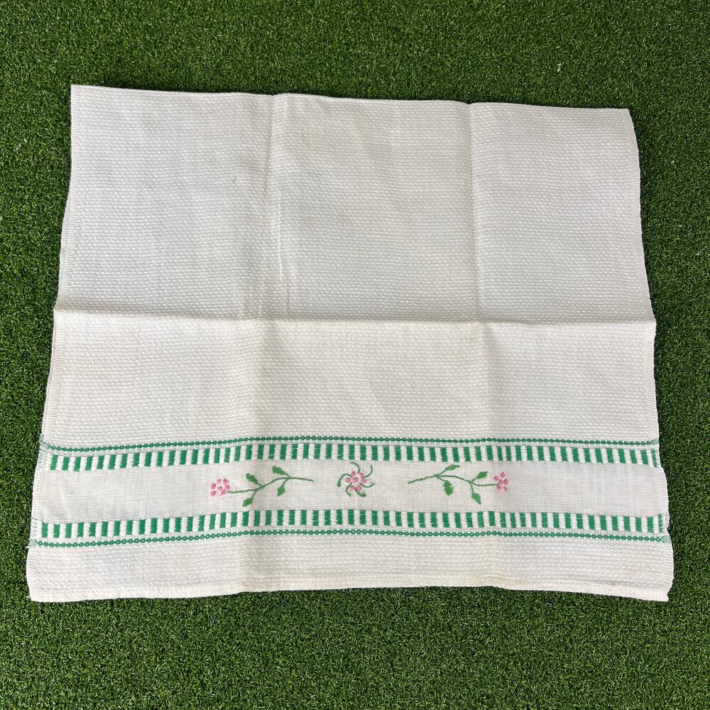 Vintage Cannon Classic White Embroidered Floral Cotton Towel 17"x29"